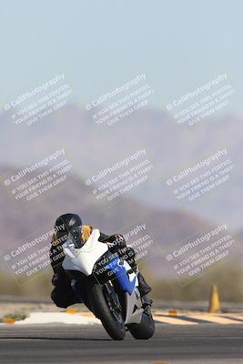 media/Oct-26-2025-Race Pace (Sun) [[c1447ca738]]/Non Verified (1st 20 Minutes of every Hour)/4-Turn 14 (1110am)/